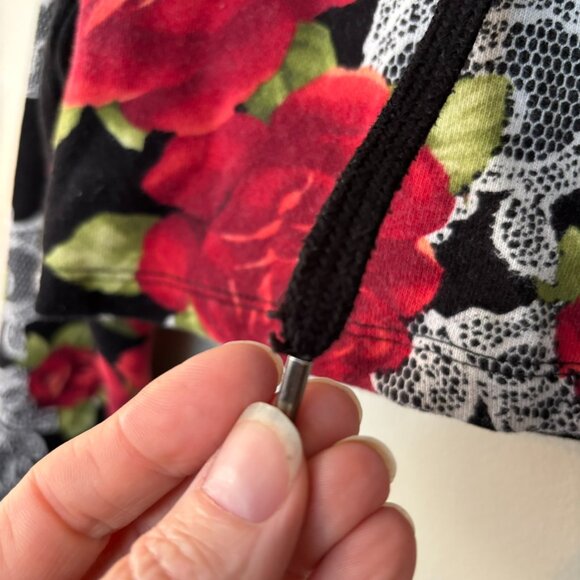 Forever 21 Cropped Floral Lace Print Hoodie, Size Medium - Picture 8 of 11